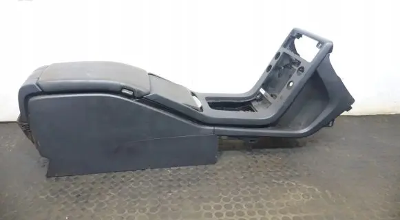 Volvo V70 Center console