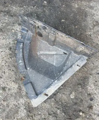 Iveco Daily 6th gen Other under body part 3802207