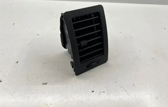 Toyota Hilux (AN10, AN20, AN30) Dashboard side air vent grill/cover trim 556500K010 556860K010 56600K050