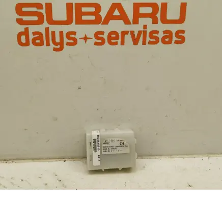 Subaru Legacy Door central lock control unit/module 88035AG010 63A12661