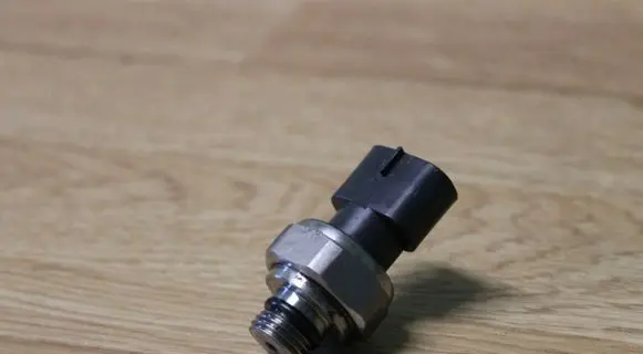 Toyota Avensis T250 Oil pressure sensor 8944851010