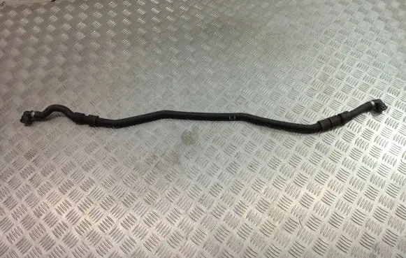 BMW 4 F32 F33 Engine coolant pipe/hose 7625383
