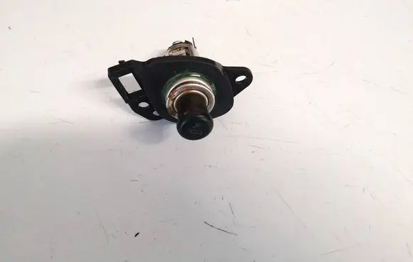 Mazda MPV Cigarette lighter 