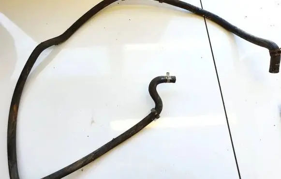 Mazda 626 Engine coolant pipe/hose
