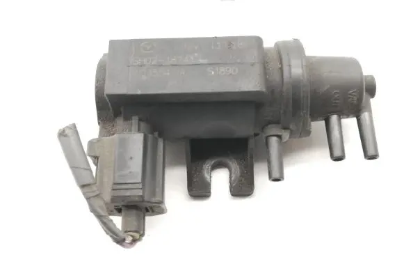 Mazda 6 Turbo solenoid valve SH0218741