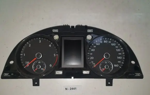 Volkswagen PASSAT B6 Speedometer (instrument cluster) 3C0920972D