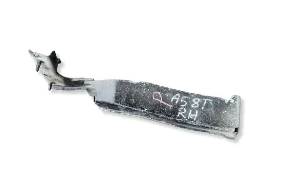 Audi A5 8T 8F Fender mounting bracket 