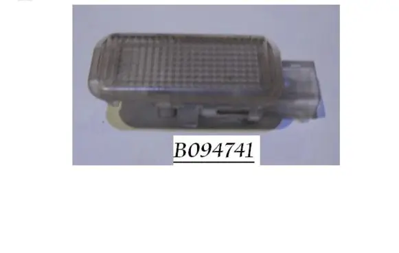 Volkswagen PASSAT B5 Boot/trunk interior light B094741