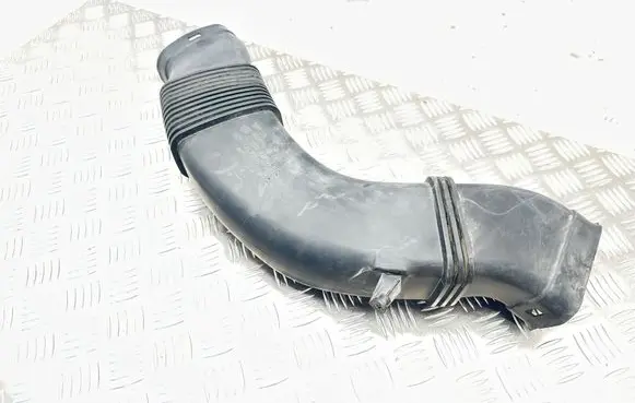 BMW 5 F10 F11 Air intake duct part 19385510 1371ZB8513 446502600