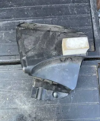 Peugeot 1007 Fuse box cover 9648329580
