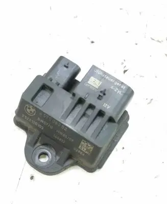 Glow plug pre-heat relay