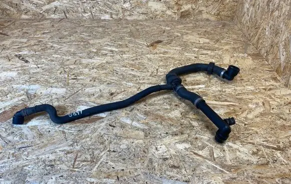 Volkswagen PASSAT B8 Engine coolant pipe/hose 3Q0122051T