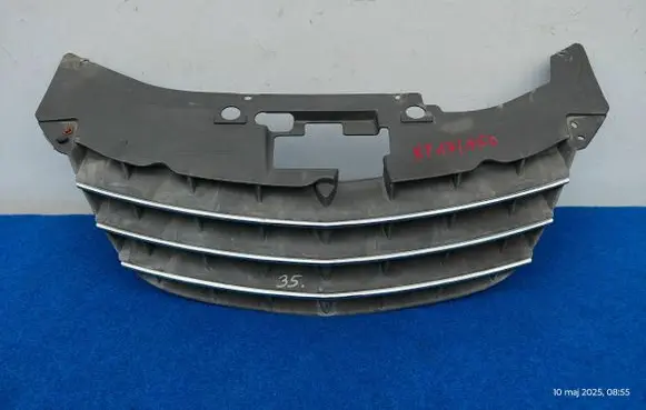 Chrysler Sebring (JS) Front bumper upper radiator grill 0YW36TRMAC