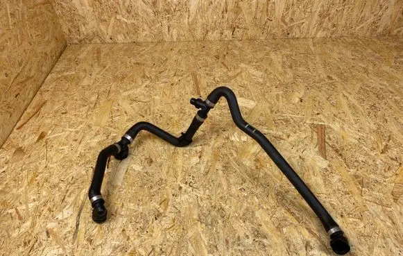 BMW 1 F20 F21 Engine coolant pipe/hose 8587514