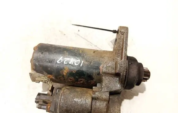 Skoda Roomster (5J) Starter motor 1005831311
