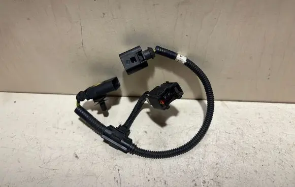 Volkswagen Caddy Webasto auxiliary heater other parts 037973202 1K0973804 1J0973702