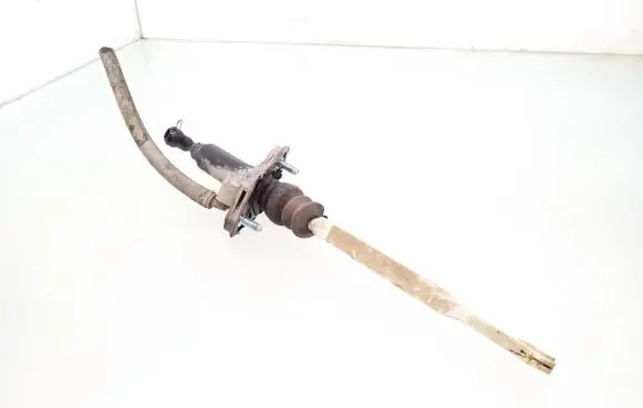 Volvo V70 Clutch master cylinder 30651400