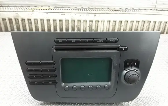 Seat Toledo III (5P) Radio/CD/DVD/GPS head unit 8631178415