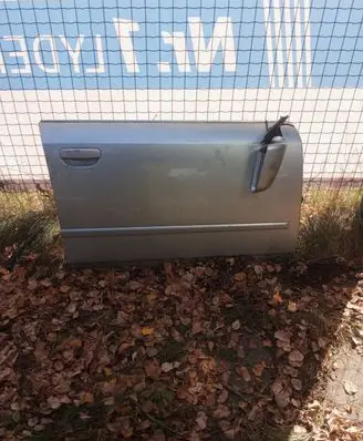 Audi A4 S4 B6 8E 8H Front door