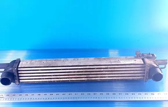 Citroen Nemo Intercooler air channel guide L8119001 51790623 0384L7
