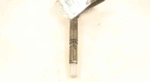 Opel Astra H Fuel injector 0445110175
