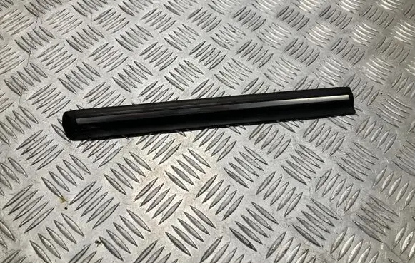 Mercedes-Benz SLK R172 Rear door windshield rail A1726700102