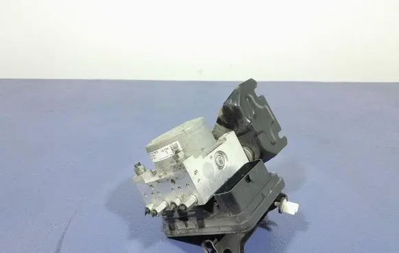 Mazda CX-5 ABS Pump KB7W437A0B