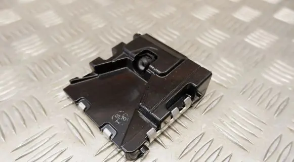 Windshield/windscreen camera