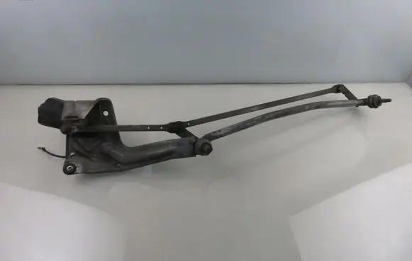 Renault Megane I Front wiper linkage 