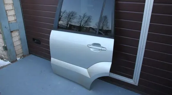 Toyota Land Cruiser (J120) Rear door 