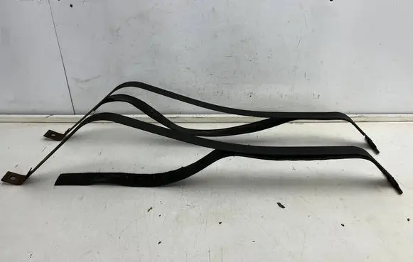 Hyundai Grandeur Fuel tank mounting bracket 