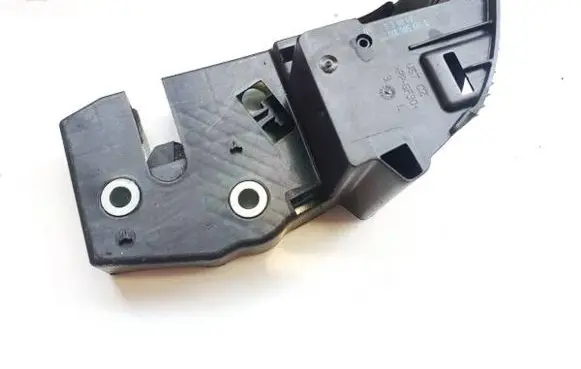 Skoda Octavia Mk2 (1Z) Seat back rest lock catch 1k0885681e