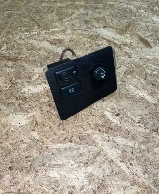 Nissan Qashqai Wing mirror switch 68485jd900