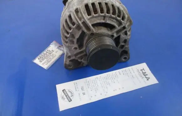Nissan Qashqai Generator/alternator 8200728292A