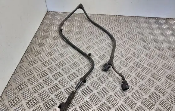 Volkswagen Touran III Front ABS sensor wiring 5TA927902M
