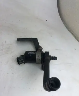 Toyota Land Cruiser (J120) Windscreen/windshield washer pump 8554200551