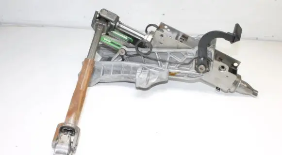 Volvo C30 Steering rack mechanical part 31280551