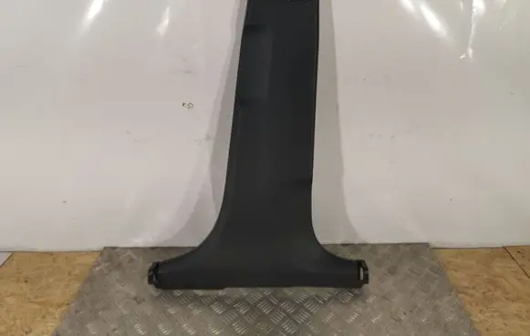 Hyundai Tucson LM (B) pillar trim (bottom) 85846D7000