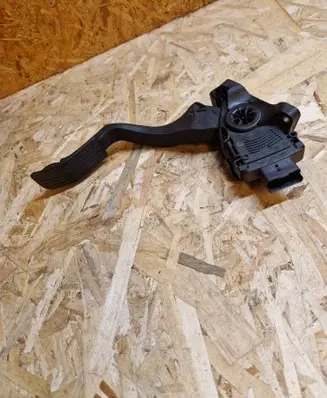 Peugeot 208 I Accelerator throttle pedal 6PV00994941 9671433780 15102013