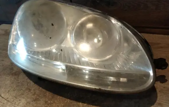 Volkswagen Jetta V Headlight/headlamp 1K6941006Q