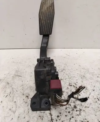 Opel Vectra C Accelerator throttle pedal 6PV00832200 9186724