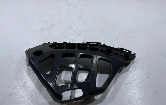 Toyota Auris E180 Front bumper mounting bracket 5253602040