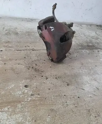 Opel Astra H Front brake caliper