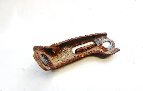Citroen C5 Engine mounting bracket 48276400