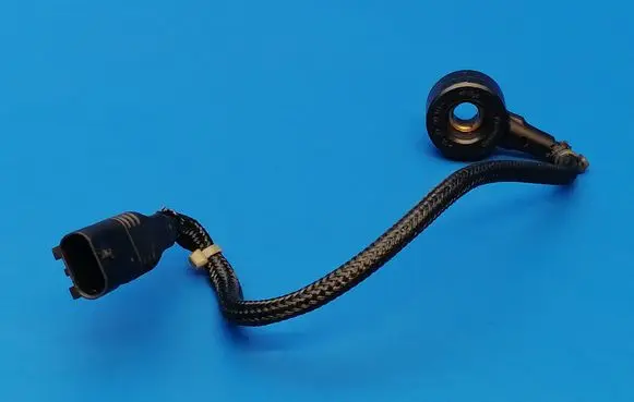 Mercedes-Benz Sprinter W906 Detonation knock sensor A0071531228