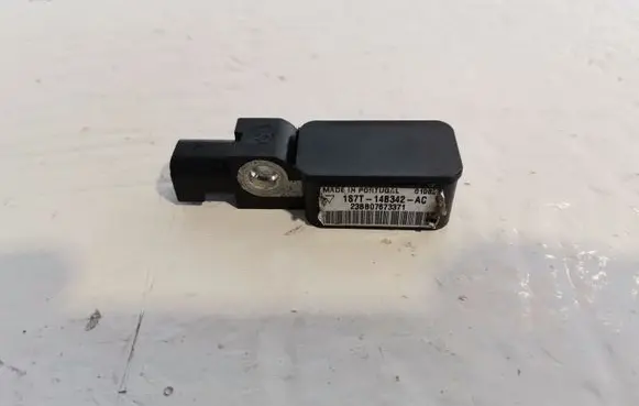 Ford Mondeo Mk III Airbag deployment crash/impact sensor 1S7T14B342AC