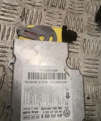 Audi A6 S6 C6 4F Airbag control unit/module 4f0959655b