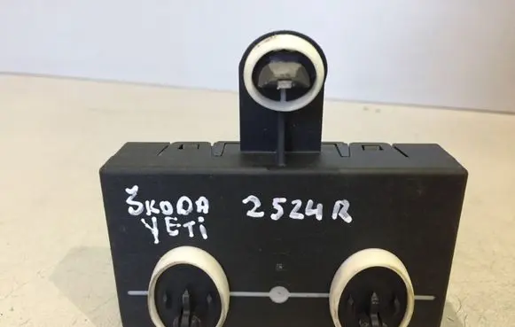 Skoda Yeti (5L) Door control unit/module 7N0959795E