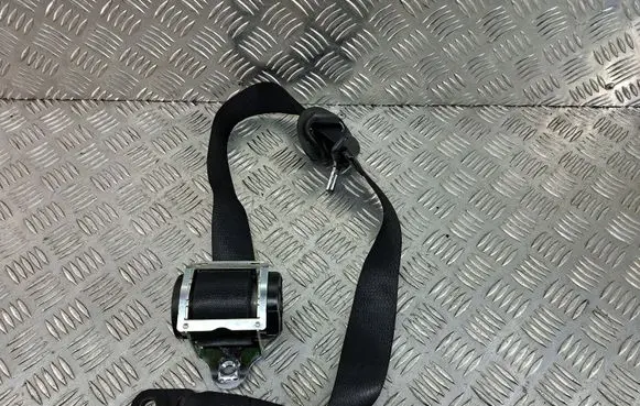 Mini Cooper Countryman R60 Front seatbelt 617059700C