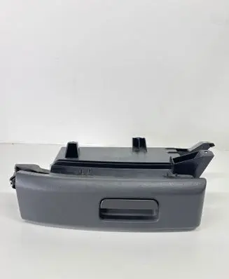Volkswagen Golf Plus Glove box 5M0882600A